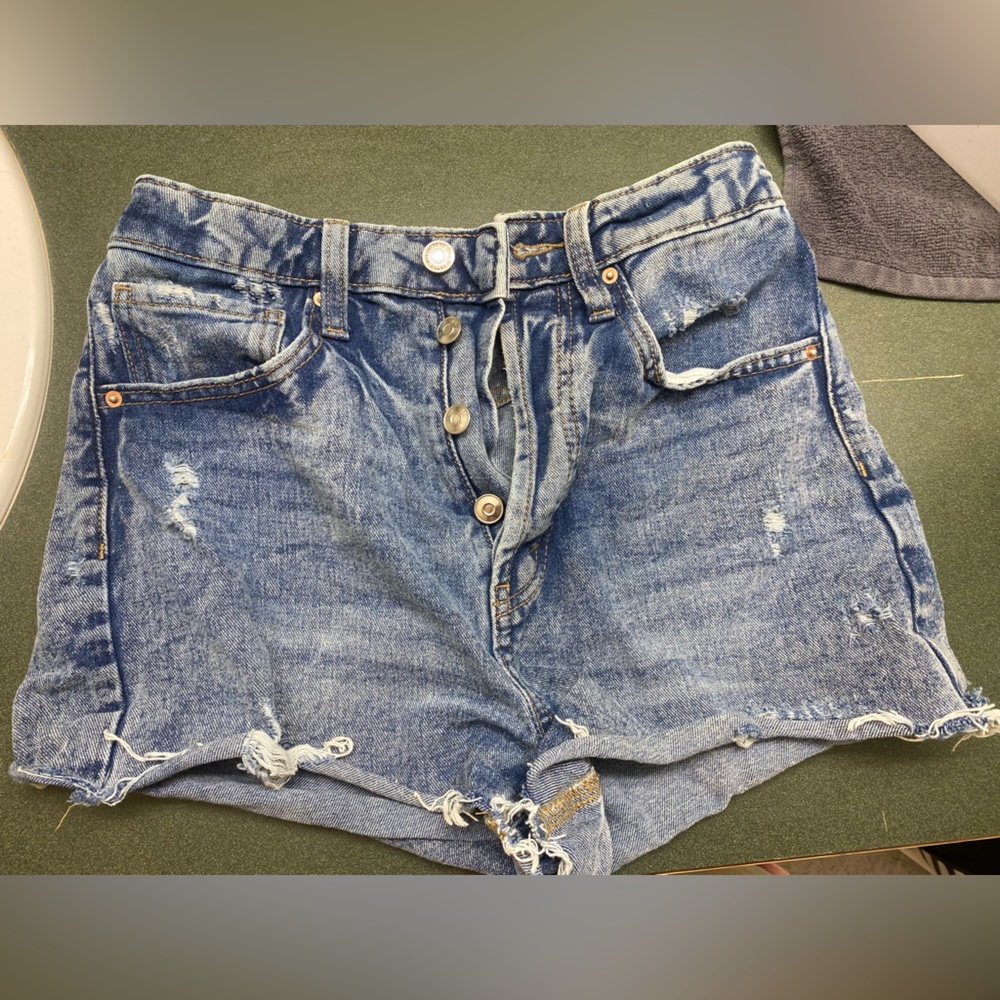 High waisted jeans shorts